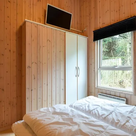 Cozy In Ringkobing With Kitchen Holiday home *