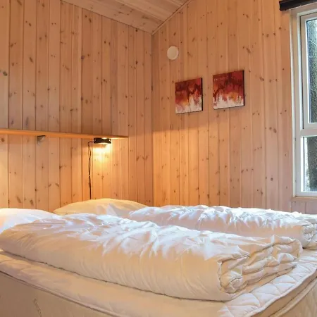 Holiday home Cozy In Ringkobing With Kitchen Sondervig
